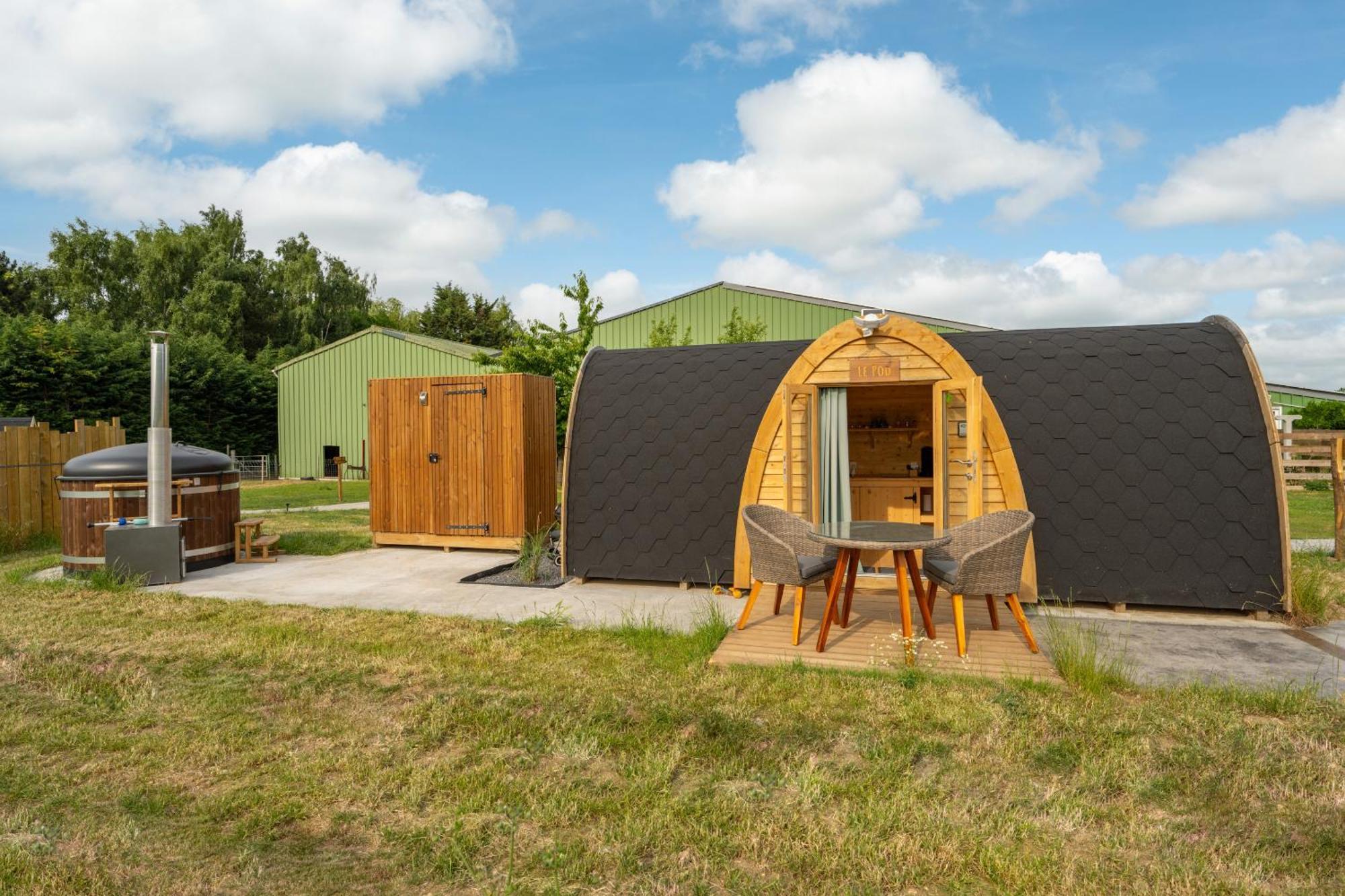 Logements Insolites A La Ferme - Yourte, Kota Ou Pod Farbus Стая снимка