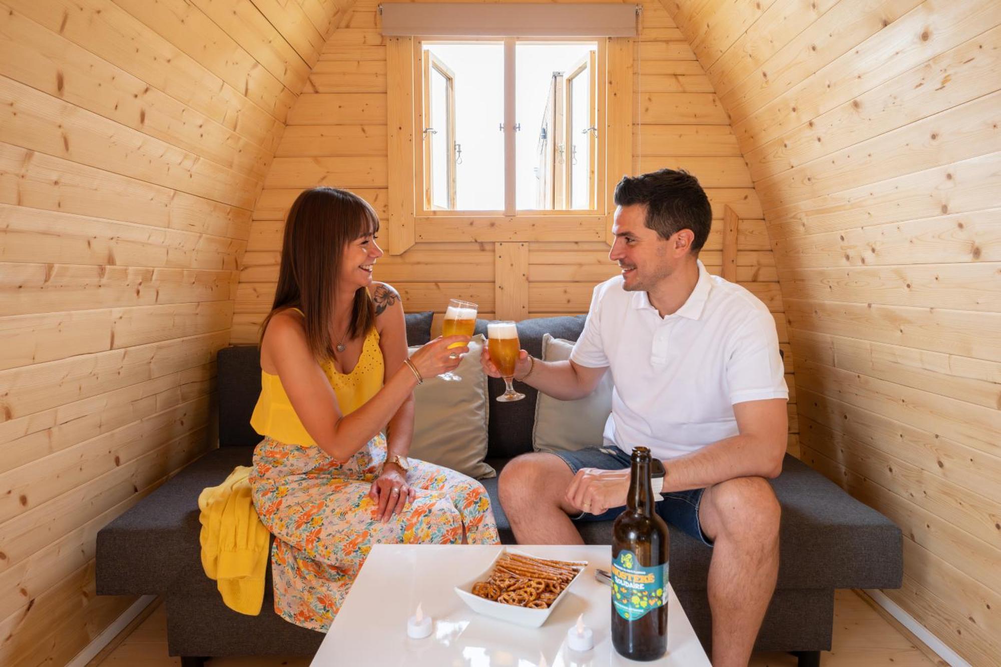 Logements Insolites A La Ferme - Yourte, Kota Ou Pod Farbus Стая снимка