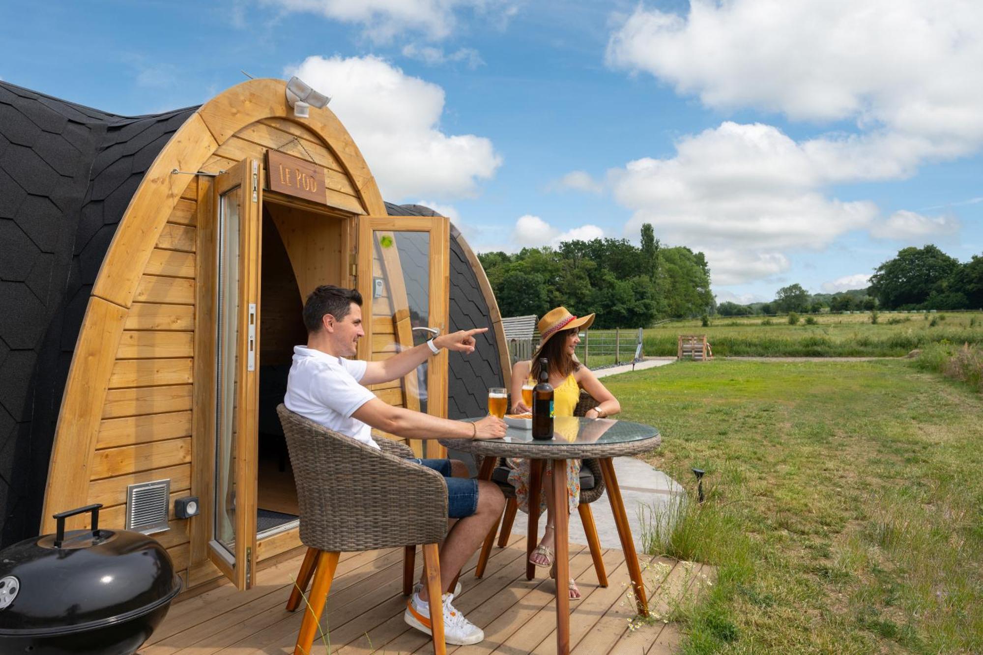 Logements Insolites A La Ferme - Yourte, Kota Ou Pod Farbus Стая снимка